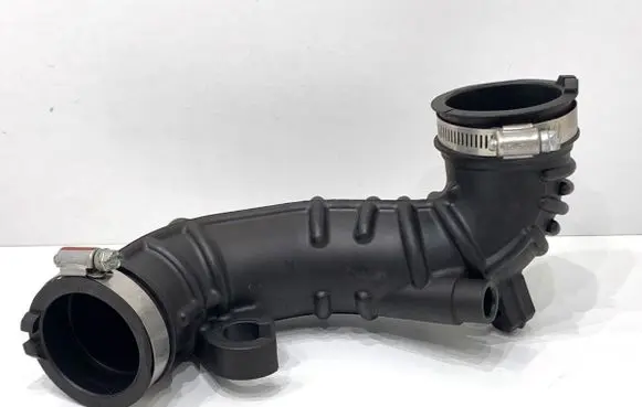 Suzuki Swift IV Air intake hose/pipe 