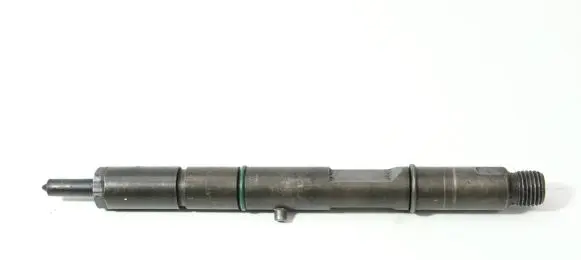 Audi A4 S4 B5 8D Fuel injector 059130201E