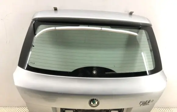 Skoda Fabia Mk1 (6Y) Tailgate/trunk/boot lid