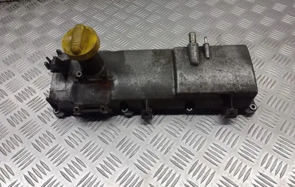 Renault Thalia I Rocker cam cover 