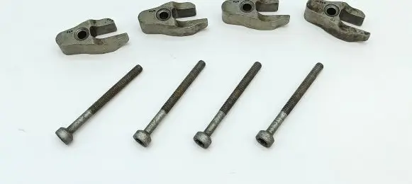 Mercedes-Benz E W212 Fuel Injector clamp holder