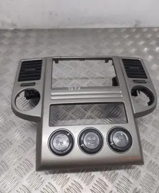 Nissan X-Trail T30 Climate control unit 27500EQ410