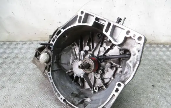 Renault Kadjar Manual 6 speed gearbox TL412008R