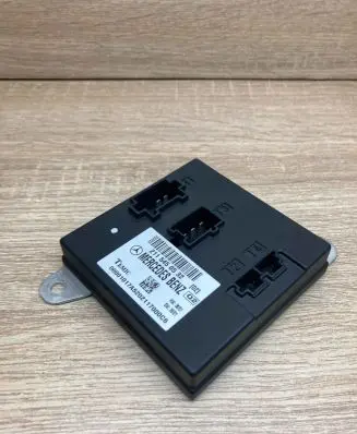Mercedes-Benz E W211 Comfort/convenience module 2115450532