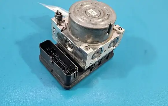 Volkswagen Golf VII ABS Pump 5Q0907379AA IMPRK1611364