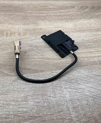 BMW 7 E65 E66 Aerial antenna amplifier 8387422