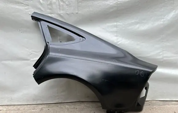 Audi A7 S7 4G Rear arch 4G8809837