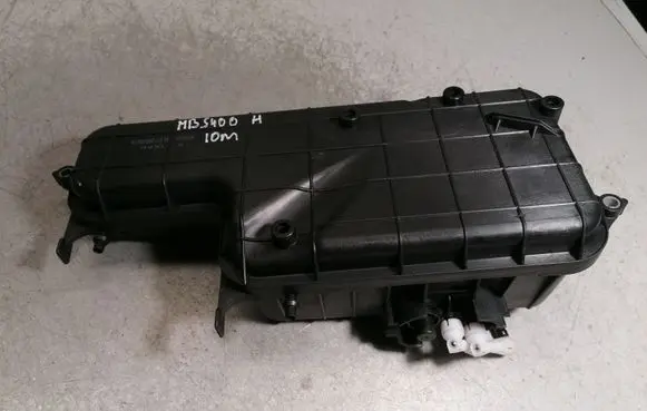 Mercedes-Benz S W221 Vacuum air tank A0008002219 2218003415