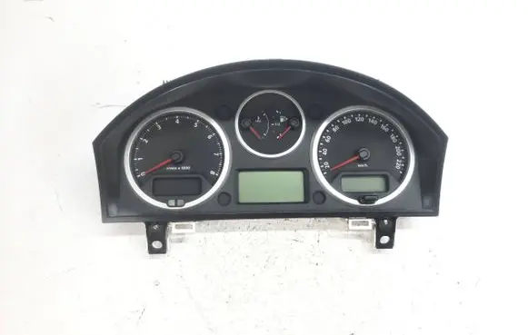 Land Rover Range Rover Sport L320 Speedometer (instrument cluster) 8H3210849XA YAC502620 010495472008XA