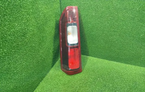 Renault Trafic III (X82) Rear/tail lights 
