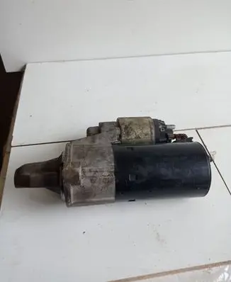 Mercedes-Benz GL X164 Starter motor A0061513701