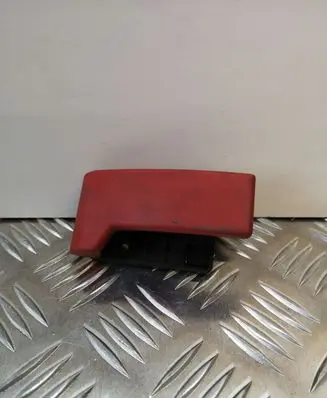 Engine bonnet (hood) release handle