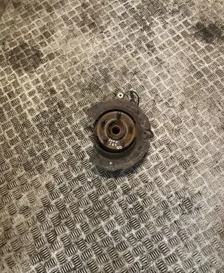 Chrysler 300 - 300C Rear wheel hub 4779218AB