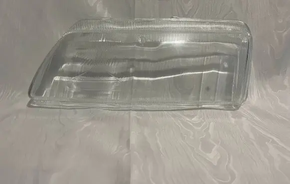 Peugeot 605 Headlight lense 082797