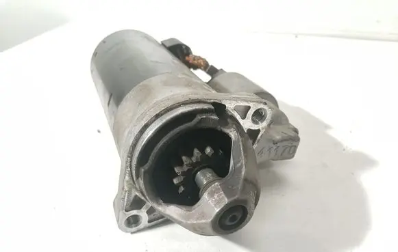 Mercedes-Benz E W212 Starter motor A6519062400