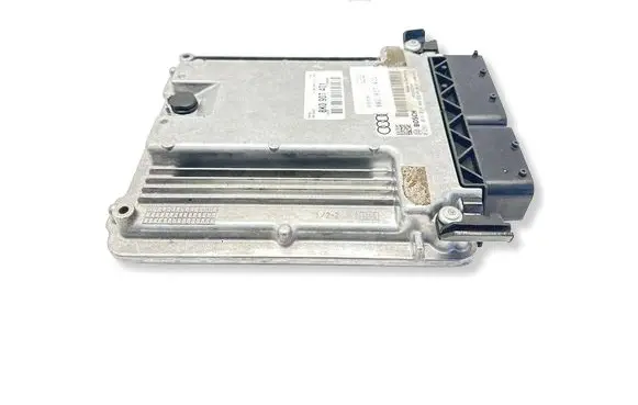 Audi A5 8T 8F Engine control unit/module 8K0907401 37305253
