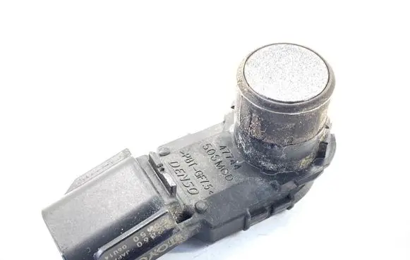 Toyota RAV 4 (XA40) Parking PDC sensor 