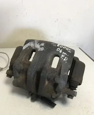 SsangYong Rodius Front brake caliper 4811021100