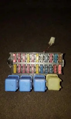 Nissan Prairie Fuse box set