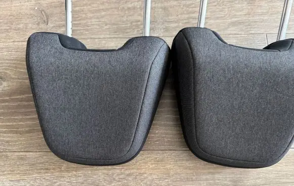 Nissan Ariya Front seat headrest DVCVC