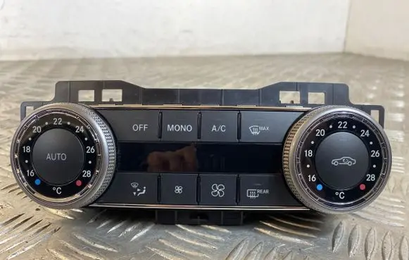 Mercedes-Benz C W204 Climate control unit 2048300590 HW4107 380700
