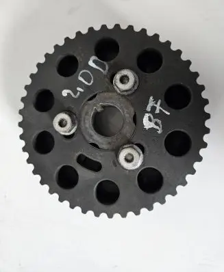 Volkswagen PASSAT B7 Camshaft pulley/ VANOS 03L109239