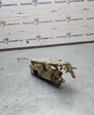 Volkswagen Transporter - Caravelle T4 Front door lock 701837016E