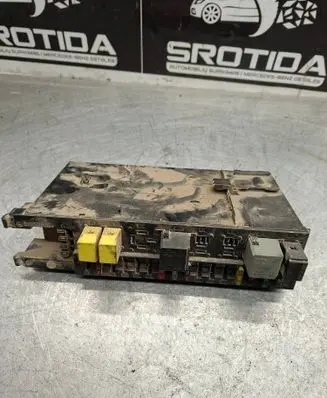Mercedes-Benz C W203 Fuse module 0025457801 5DK00797400