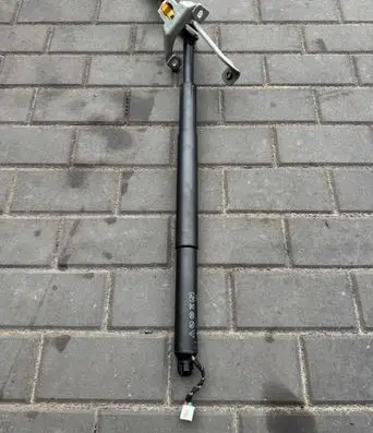 BMW 5 G60 G61 Tailgate hydraulic set 5A1CED6