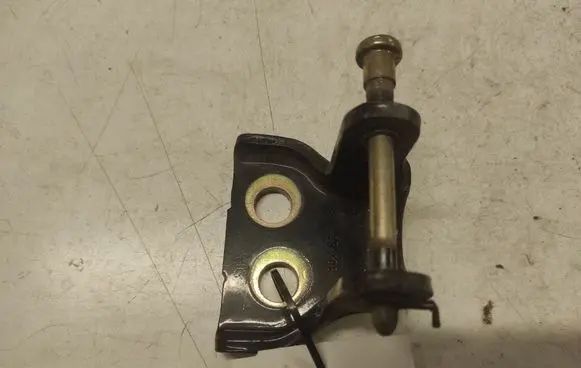 Peugeot 407 Rear door upper hinge EXLD