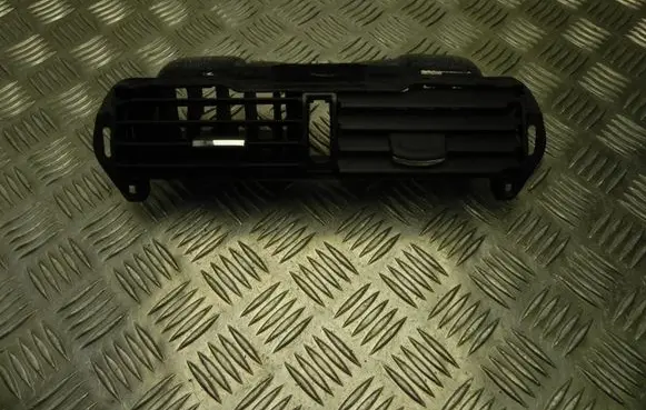 Ford Mondeo MK V Rear air vent grill DS7319K617AUW T3693