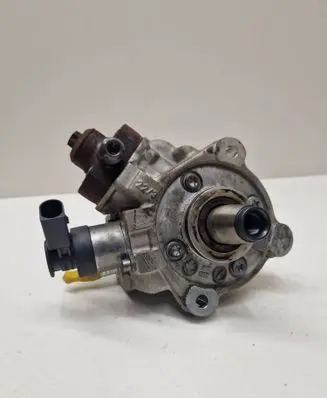BMW 5 F10 F11 Fuel injection high pressure pump 0445010517 130214 7810696