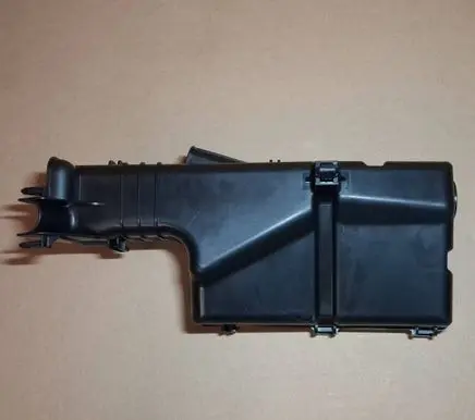 Toyota Hilux (AN10, AN20, AN30) Fuse box cover 826630K010