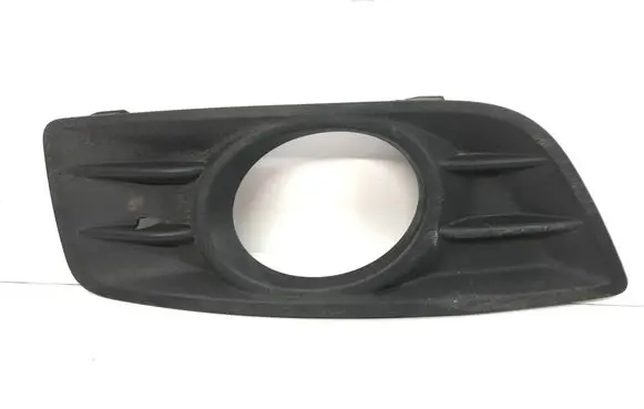 Volvo V50 Front fog light trim/grill 31323408 BP8BB