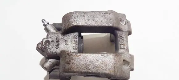 BMW 3 F30 F35 F31 Front brake caliper w09209