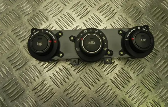 KIA Ceed Climate control unit 972501H000 Y863