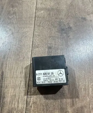 Mercedes-Benz C W203 Alarm control unit/module A2118209126 510080420 2118209144
