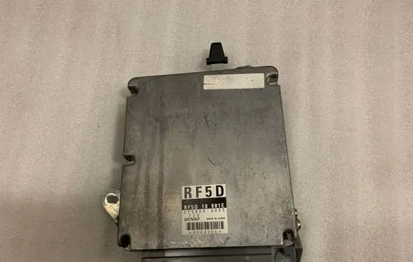 Mazda 6 Engine control unit/module RF5D18881E 2758006035
