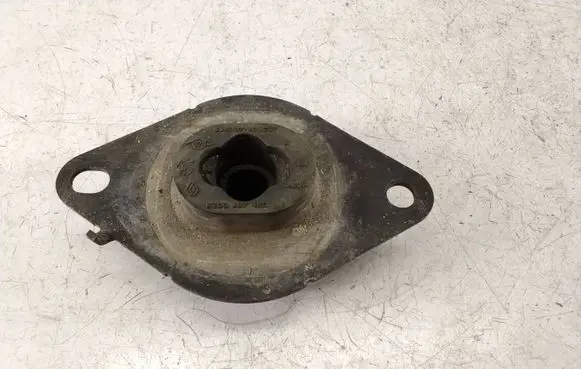 Renault Espace - Grand espace IV Engine mount bracket 538907309057 8200357462
