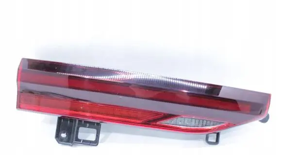 BMW X6M G06 F96 Tailgate rear/tail lights 7421117