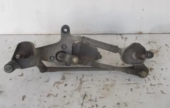 Suzuki SX4 Front wiper linkage and motor