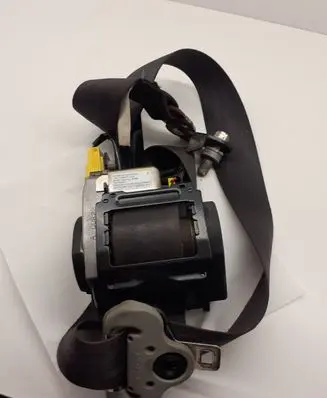 Honda FR-V Front seatbelt J0X0531F0
