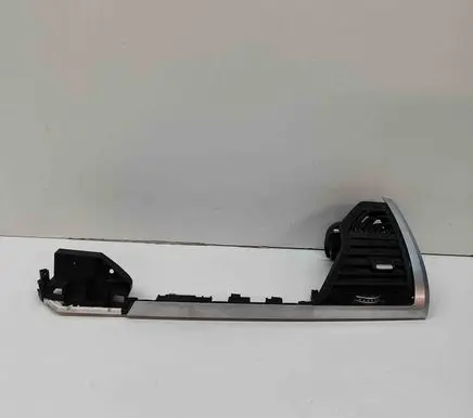 BMW X3 G01 Dashboard air vent grill cover trim 9384395