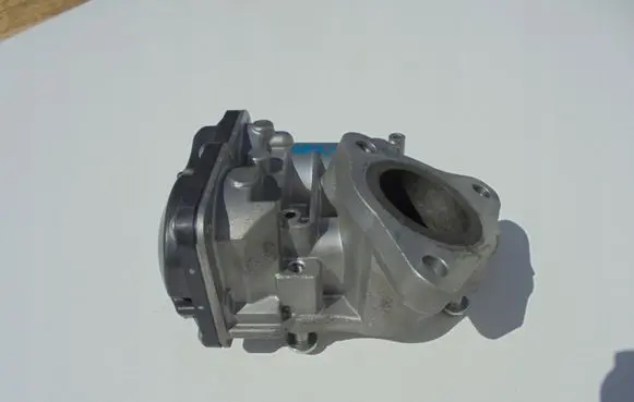 Nissan Pulsar EGR valve 147102557RH 8201143495