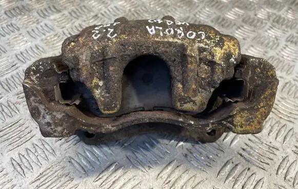 Toyota Corolla Verso AR10 Front brake caliper