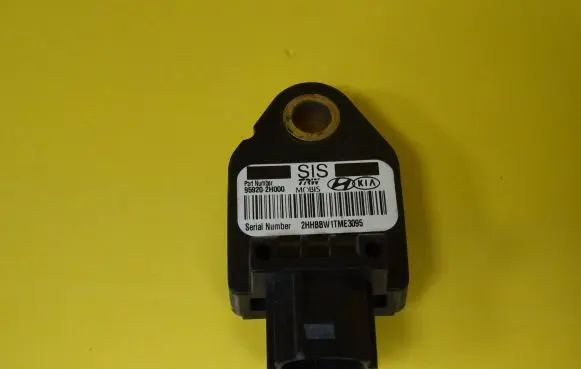 KIA Carnival Airbag deployment crash/impact sensor 95920-2H000