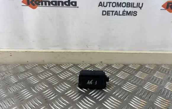 BMW 3 F30 F35 F31 Antenna control unit A2C94289401