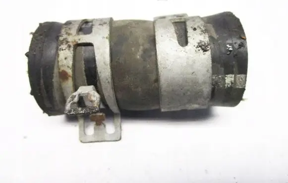 Toyota Yaris Engine coolant pipe/hose 165730Q010