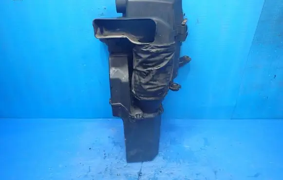 Hyundai i20 (PB PBT) Air filter box 28112-1J000