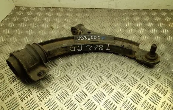 Ford Mustang V Front lower control arm/wishbone E816N